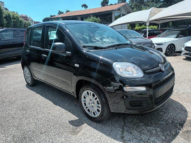 FIAT New Panda 1000 HYBRID 70 CV PACK CITY STEREO USB ITALIA