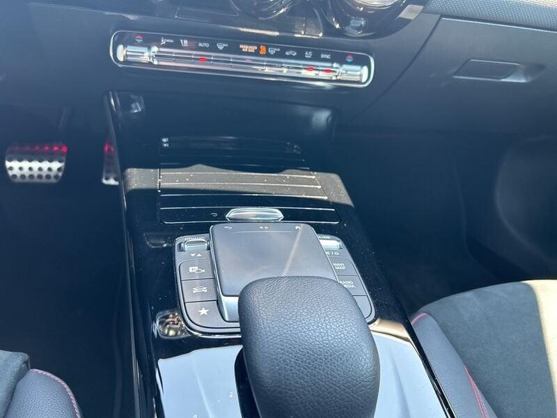 Mercedes-Benz Classe A A 200 d Automatic Premium