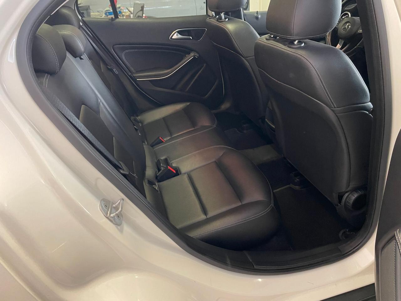 Mercedes-benz GLA 200 d Automatic 4Matic Premium Tetto Pelle