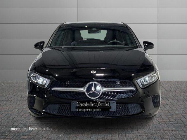 MERCEDES-BENZ A 180 d Automatic Business