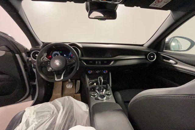 ALFA ROMEO Stelvio Stelvio 2.2 Turbodiesel 210 CV AT8 Q4 Veloce