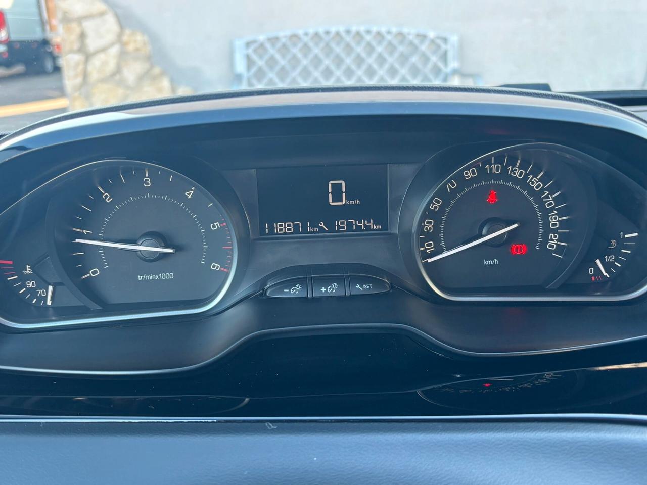 Peugeot 208 BlueHDi 100 S&S 5 porte Van Active