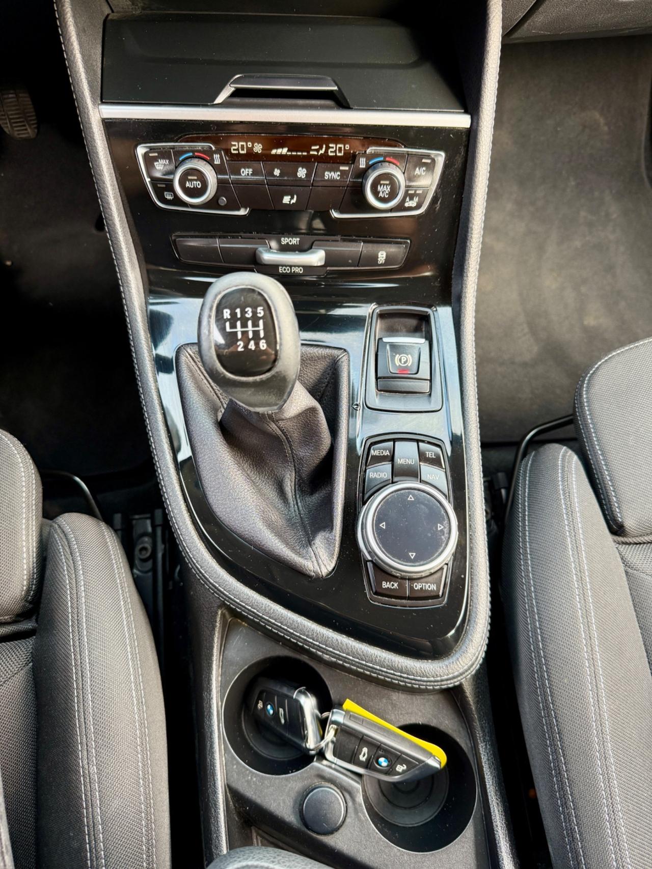 BMW 218i Active Tourer 136Cv OK NEOPATENTATI