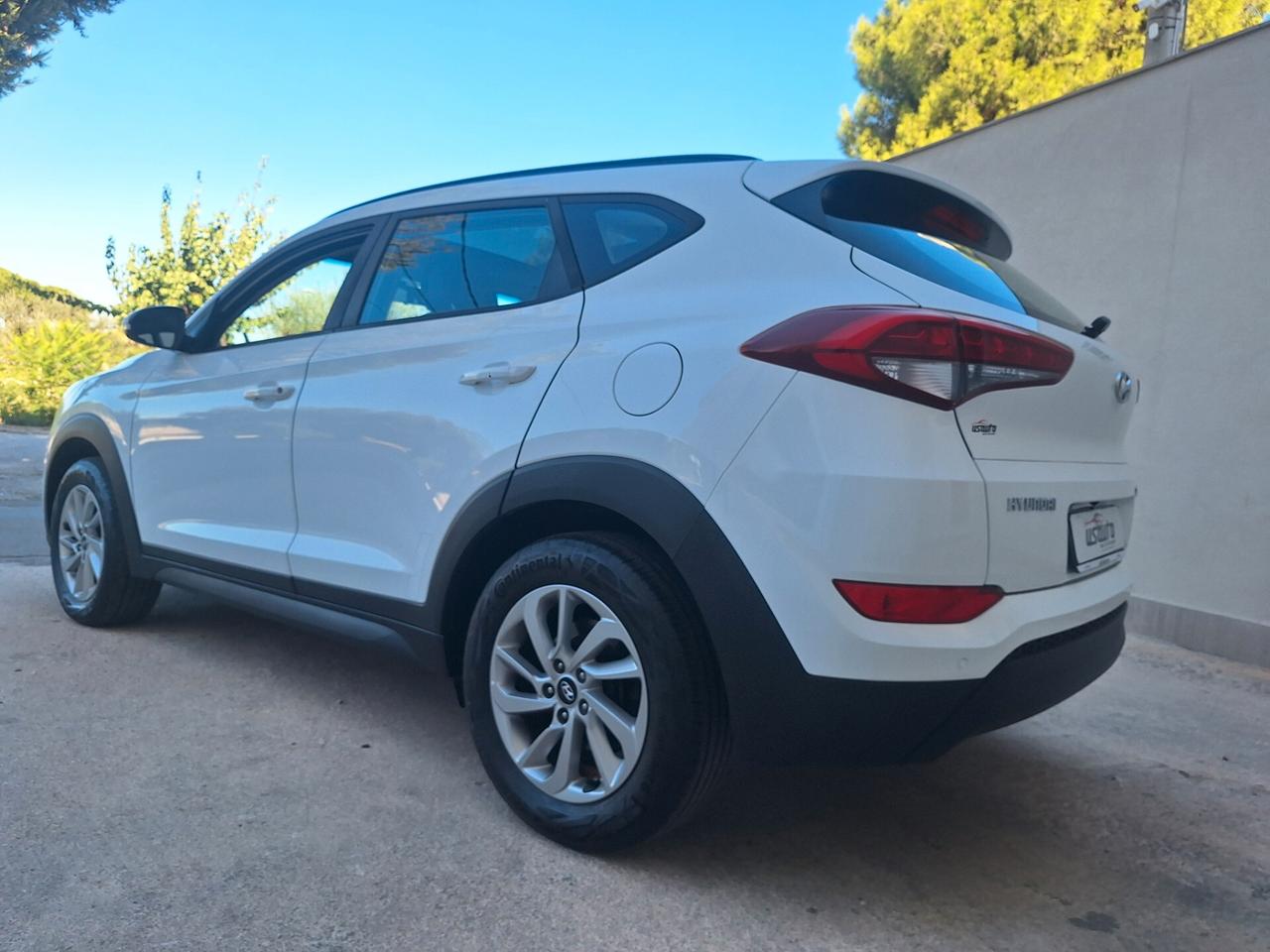 Hyundai Tucson 1.7 CRDI TETTO NAVI CAMERA 2018
