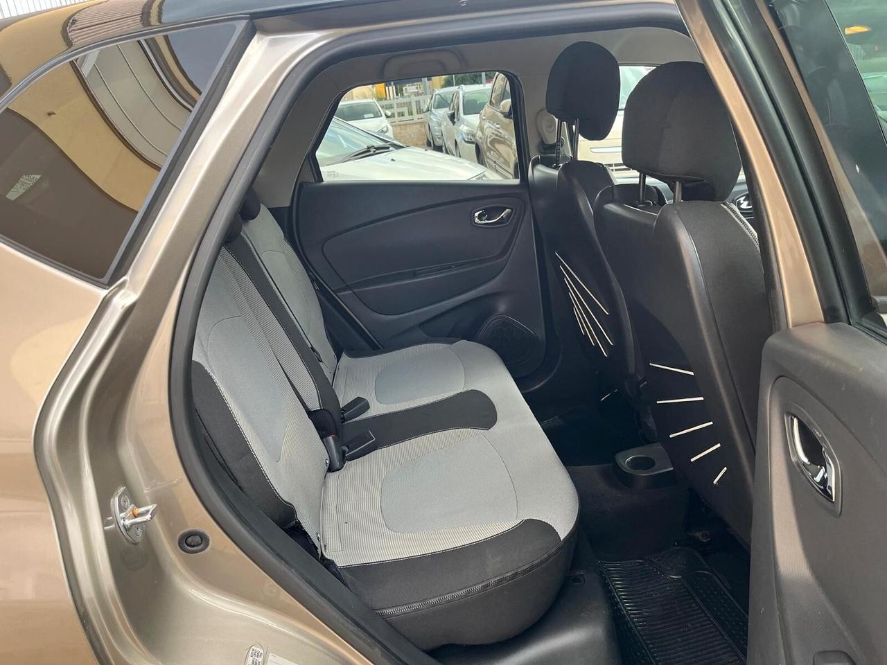 Renault Captur 1.5 dCi 90 CV EDC Intense