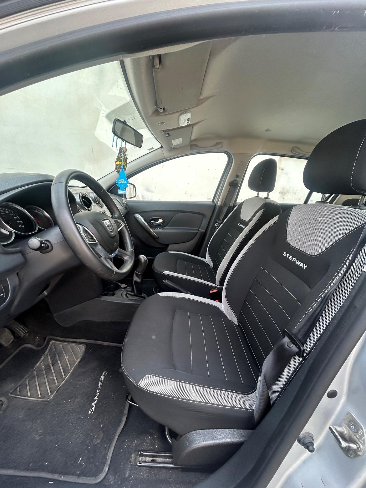 Dacia Sandero Stepway 0.9 TCe 90 CV Solo 86mila km!