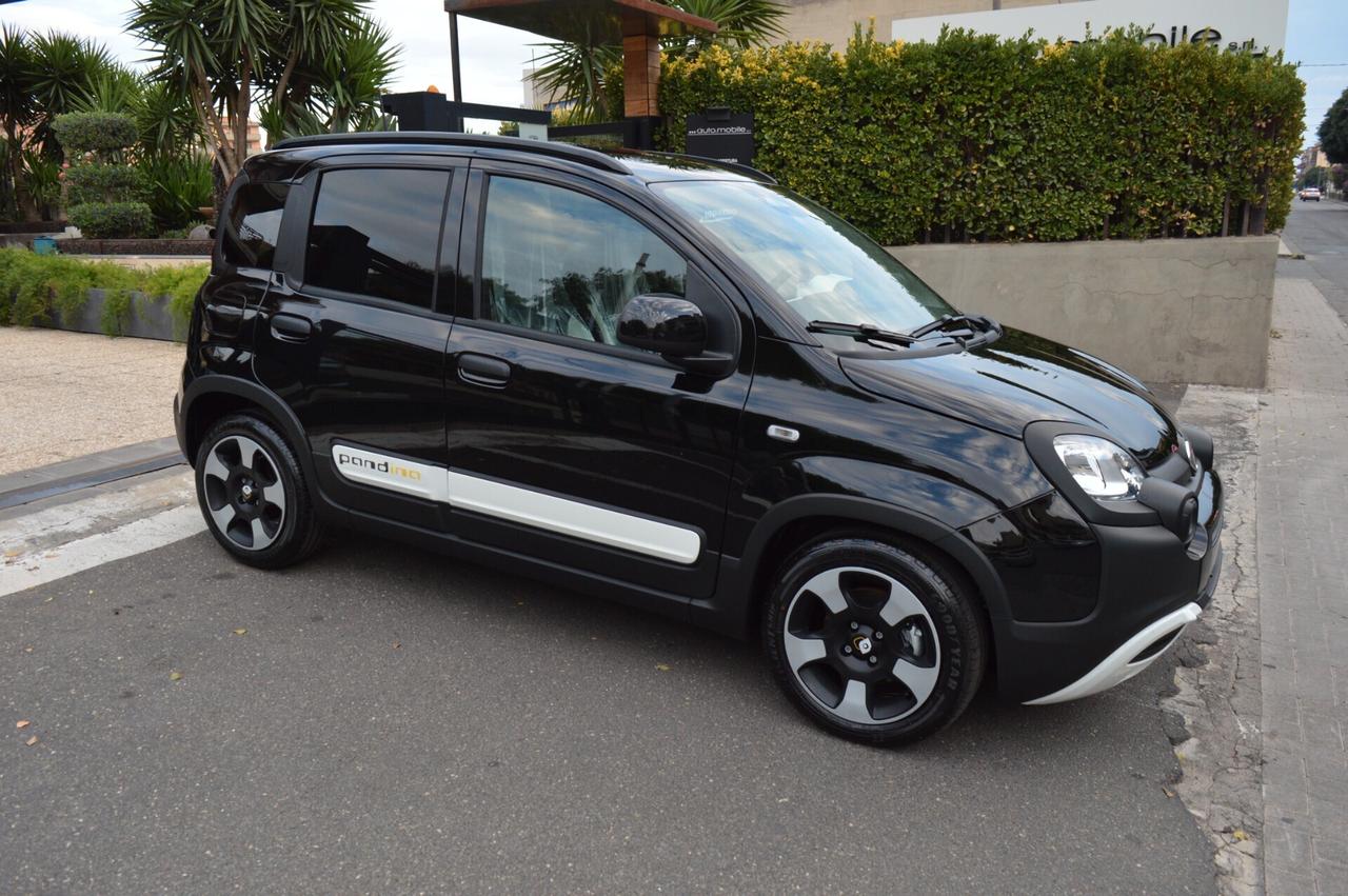 Fiat Panda 1.0 FireFly S&S Hybrid City Cross