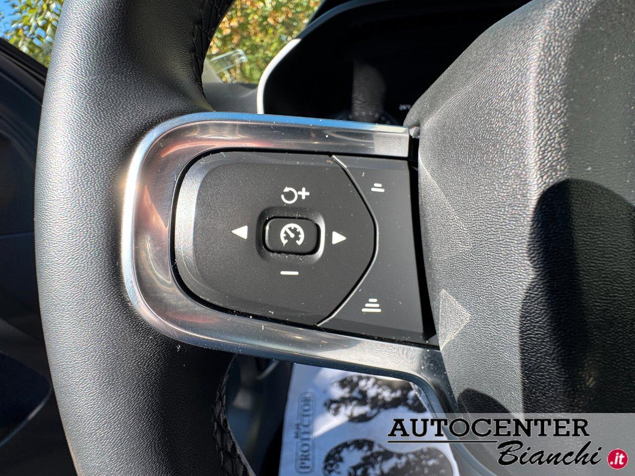 Volvo XC40 1.5 t4 recharge phev Plus Bright auto