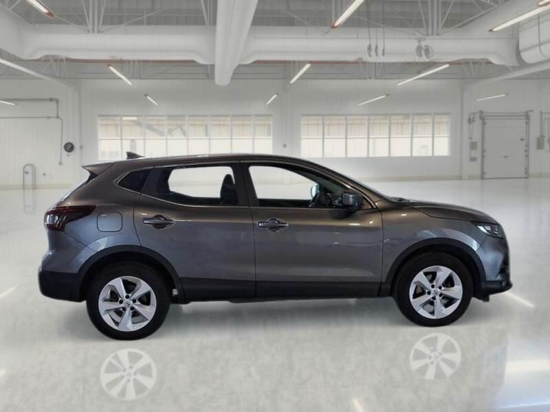NISSAN QASHQAI 1300 DiG-T 140 cv Bussiness