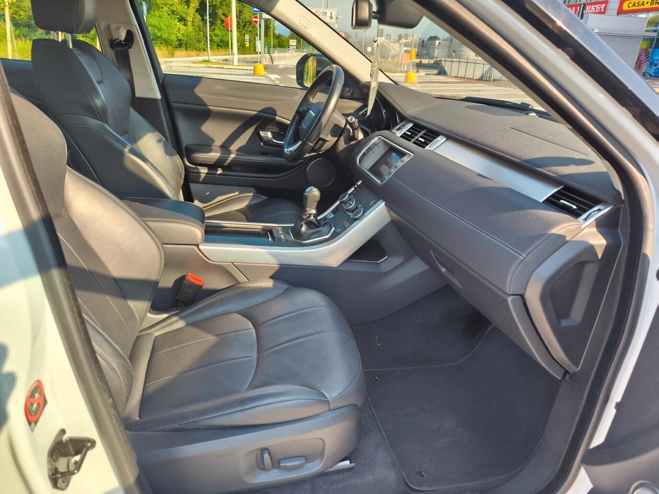 LAND ROVER EVOQUE 2.0D HSE 4X4 KM80MILA