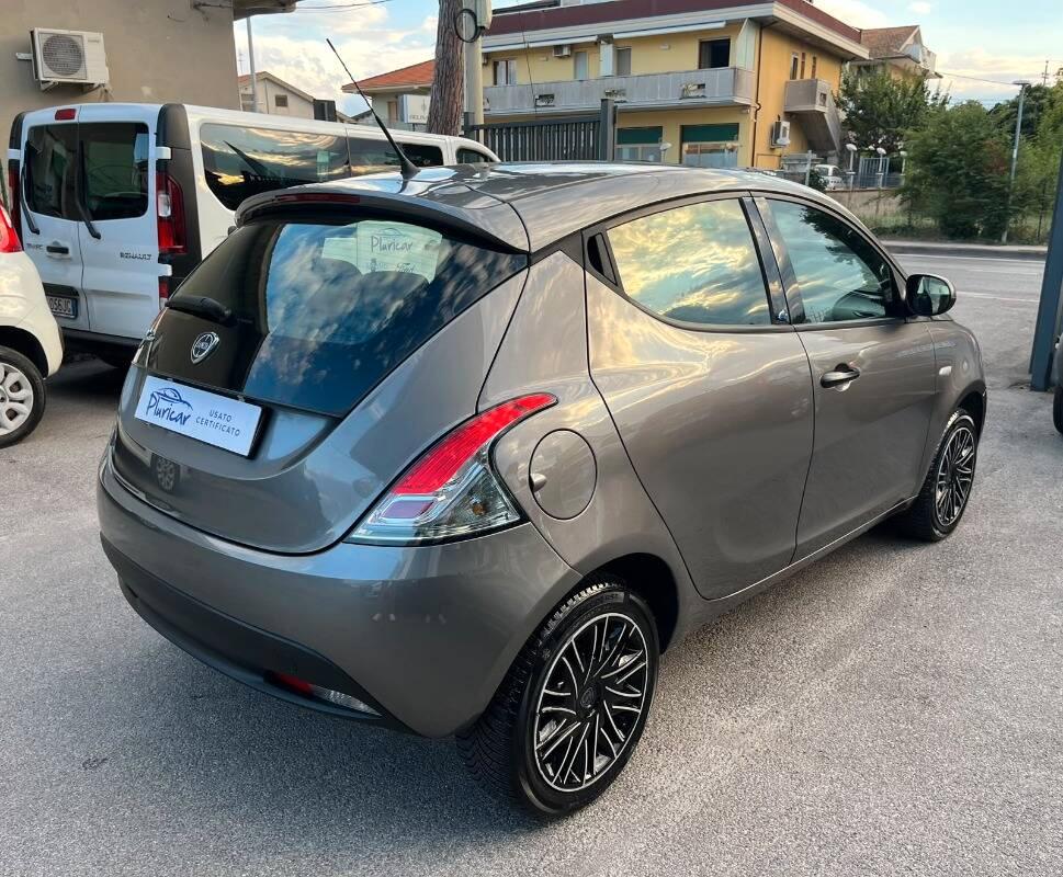Lancia Ypsilon 1.2 Elefantino Blu ecochic Gpl 69cv my19