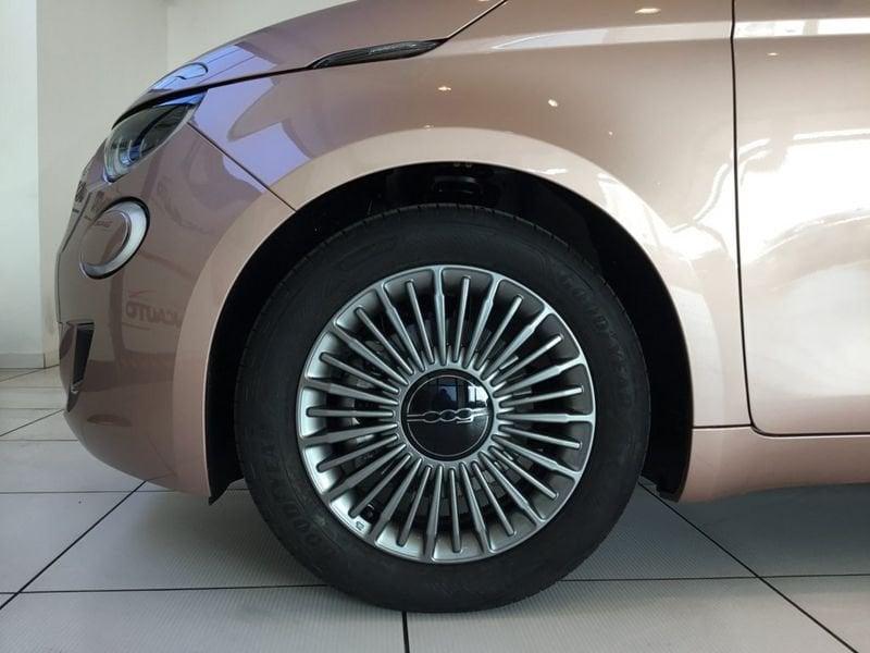 FIAT 500 Hybrid Hybrid Torino