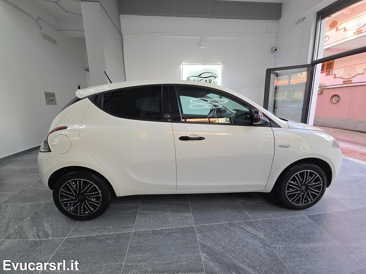 Lancia Ypsilon 1.0 Hybrid 2021 45000km IVA ESPOSTA