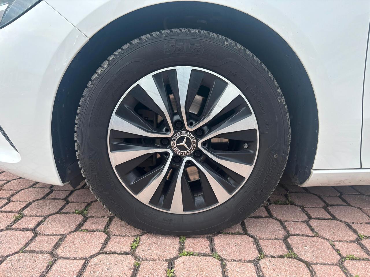 Mercedes-benz B 180 d Automatic Executive