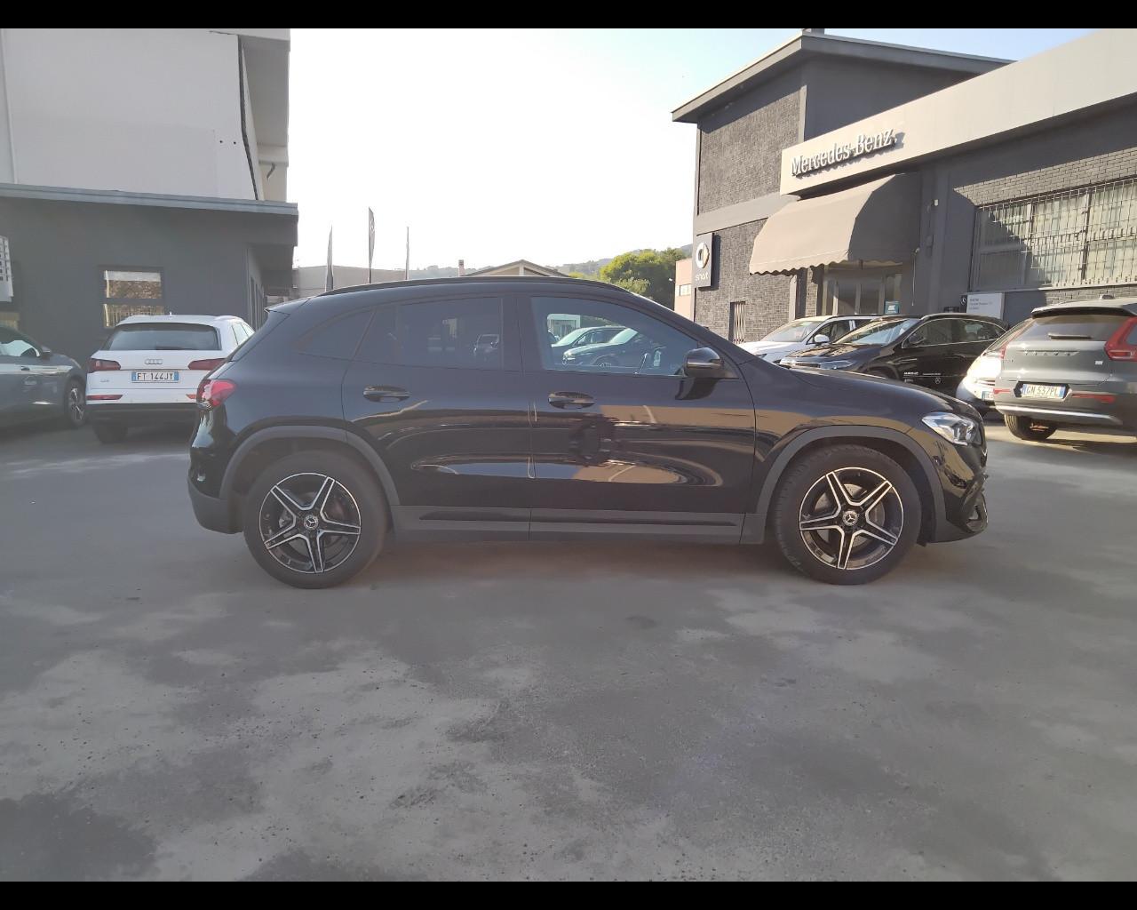Mercedes-Benz GLA-H247 2020 - GLA 200 d Premium 4matic auto