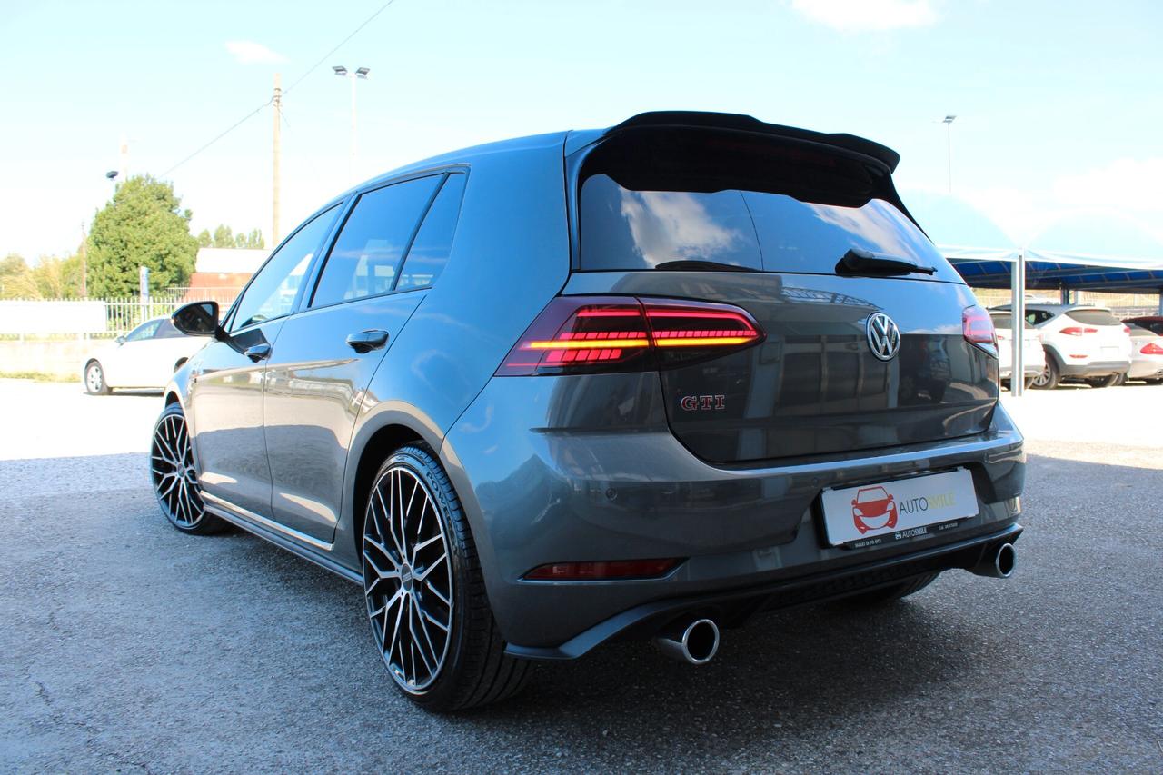Volkswagen Golf GTI 5p 2.0 tsi dsg TUTTI TAGLIANDI DOCUMENTATI