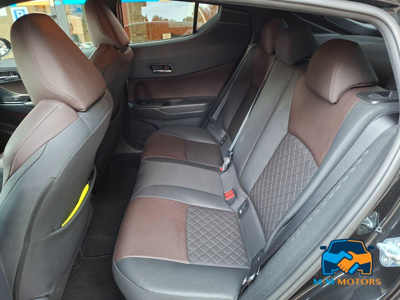 Toyota C-HR 5 Porte C-HR 1.8h Lounge 2wd e-cvt unico proprietario