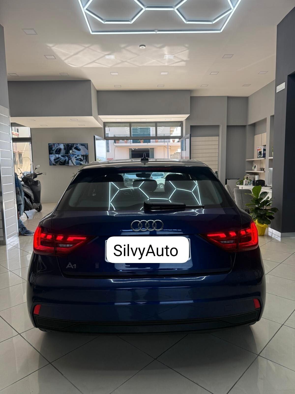 Audi A1 SPB 35 TFSI S tronic Identity Black