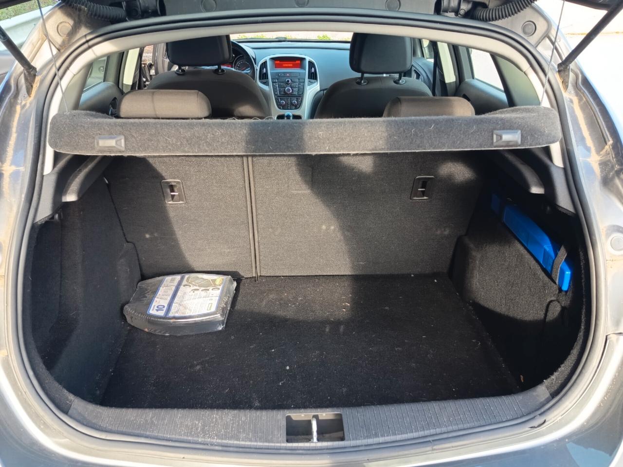 Opel Astra 1.7 CDTI 110CV EcoFLEX S&S 5 porte Cosmo