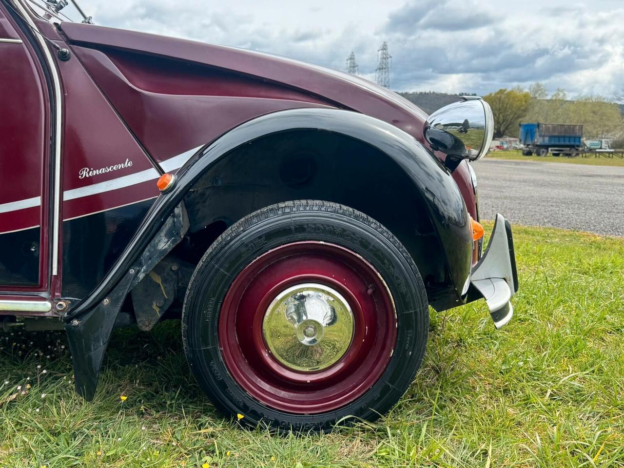 Citroen 2CV6 "Charleston"