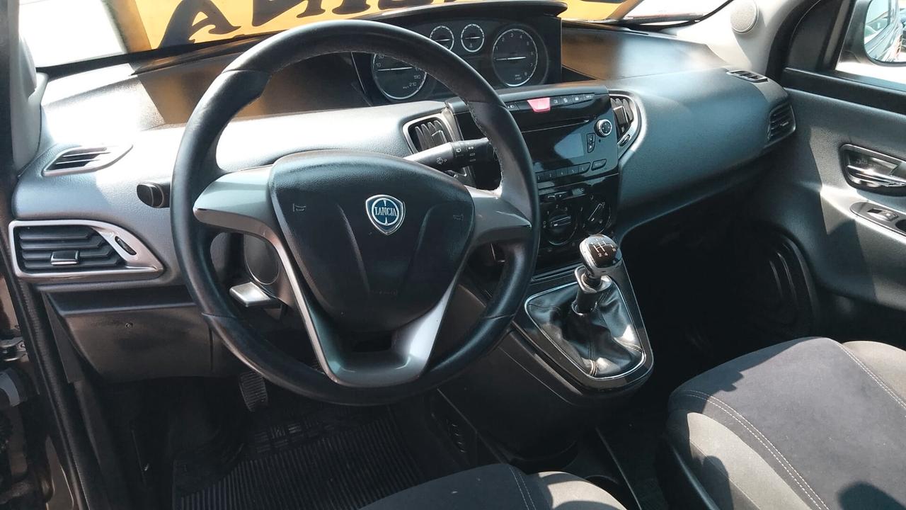 Lancia Ypsilon 1.2 BENZINA