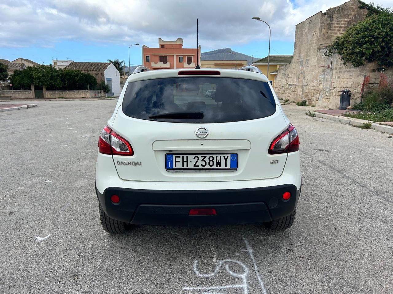 Nissan Qashqai 2.0 dCi DPF Tekna