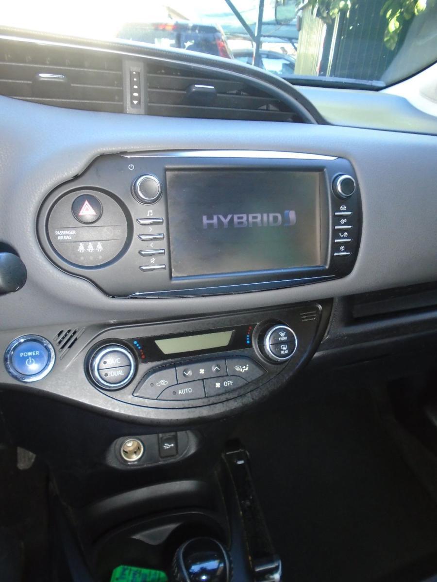 Yaris'18 IBRIDA 5p 105000 km ok neopat.