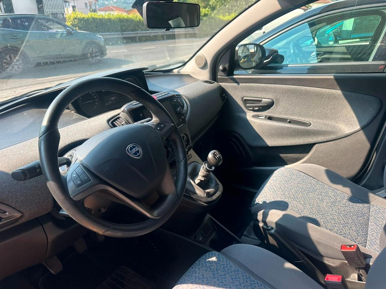 Lancia Ypsilon 1.0 FireFly 5 porte S&S Hybrid Alberta Ferretti