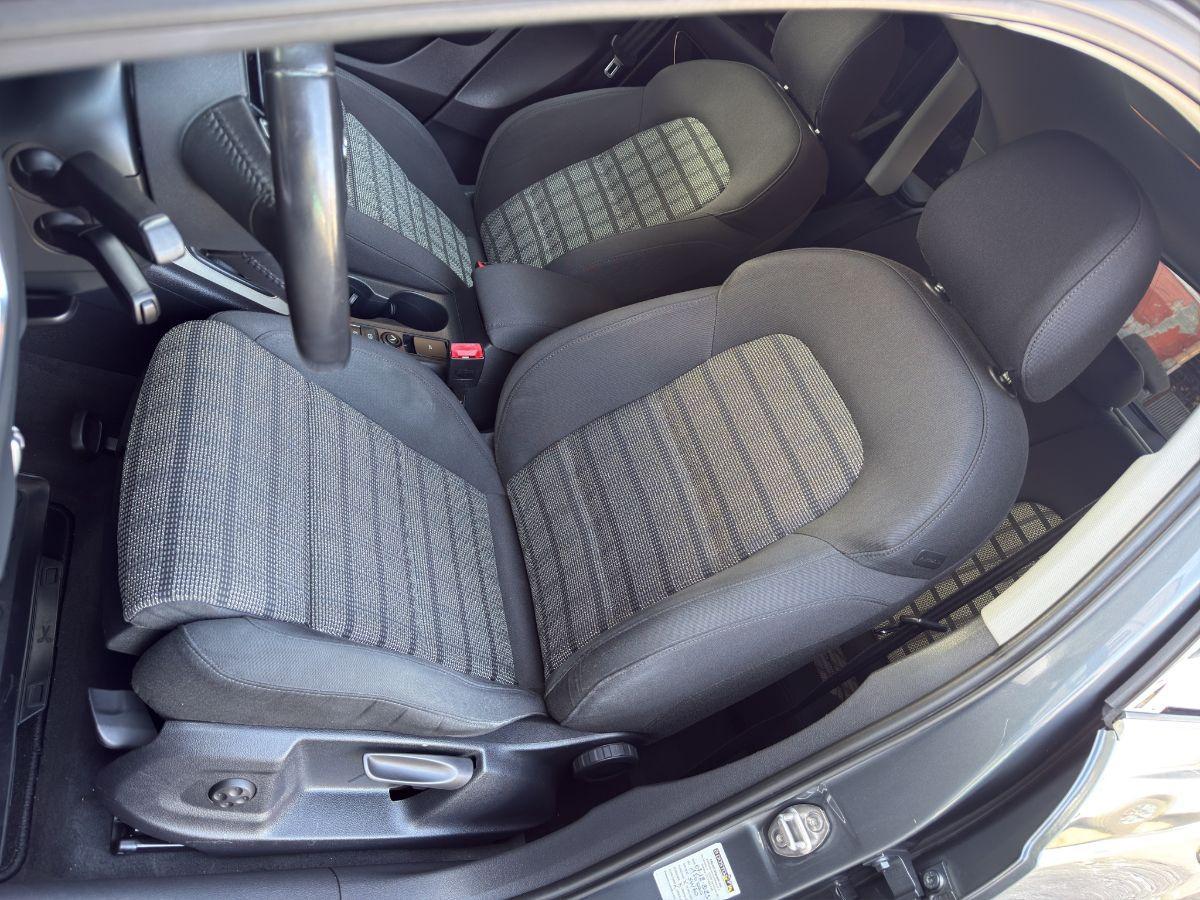 AUDI - Q3 - 2.0 TDI 150 CV Sport S LINE