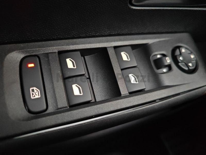 Lancia Ypsilon Ypsilon Hybrid e-DCT