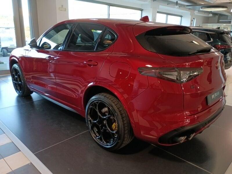 Alfa Romeo Stelvio 2.9 V6 520 CV Quadrifoglio AT8 Q4