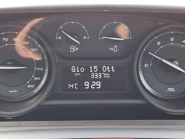 LANCIA Ypsilon 1.0 FireFly 5 porte Hybrid Oro