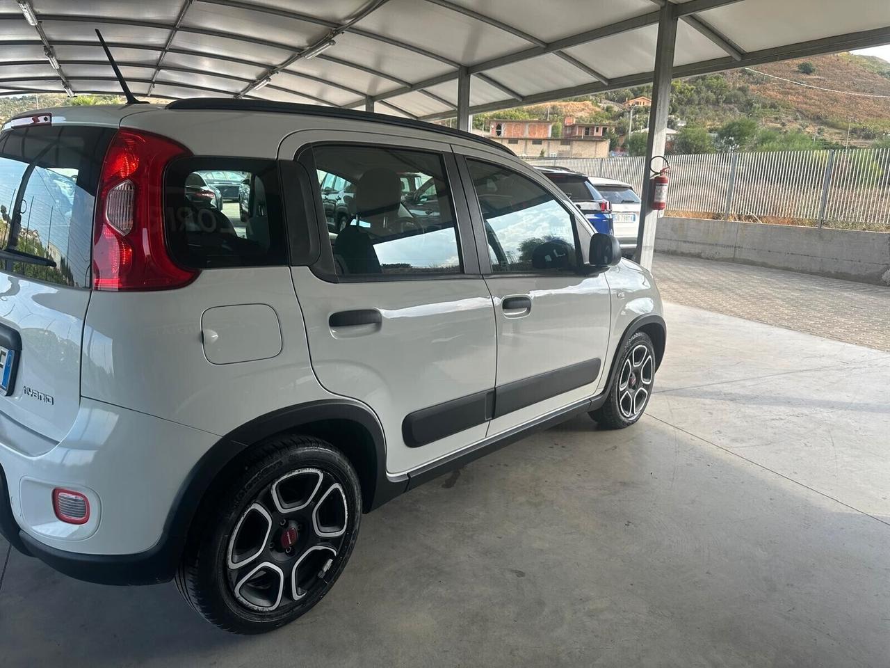FIAT PANDA FIREFLY 1.0 HYBRID 70CV SOLO 71.000KM 05/2021