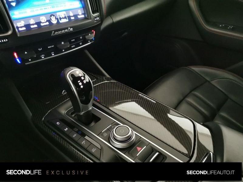 Maserati Levante 3.0 V6 430cv auto