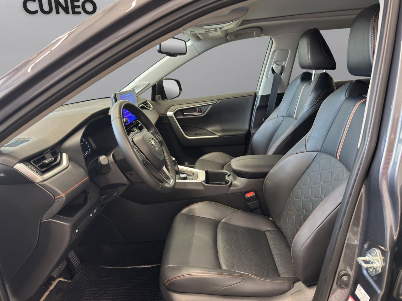 Toyota Rav4 2.5 AWD E-CVT ADVENTURE