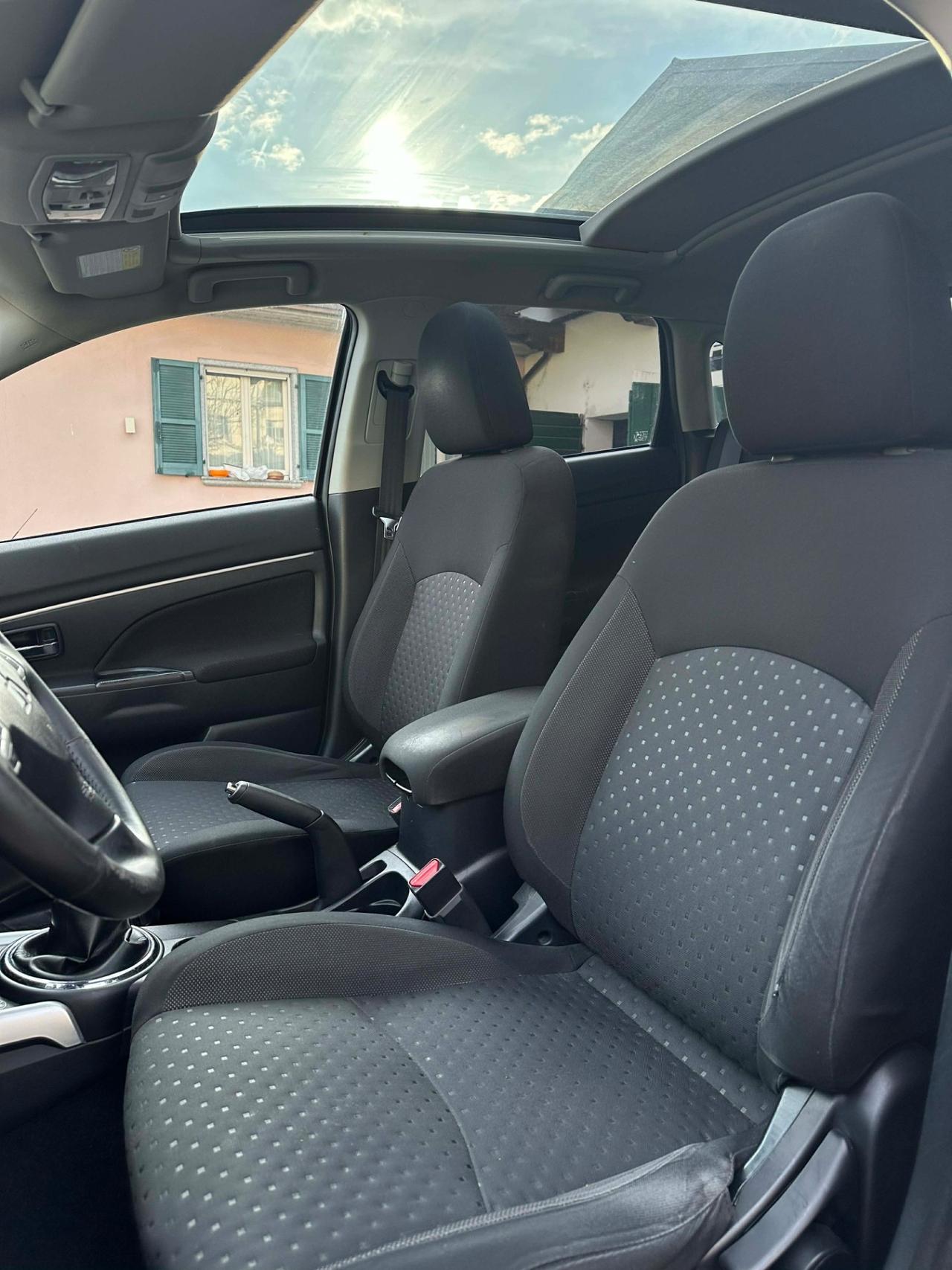 Mitsubishi ASX 1.8 DI-D TETTO INTENSE KMCERT GARANZ UNICOPR