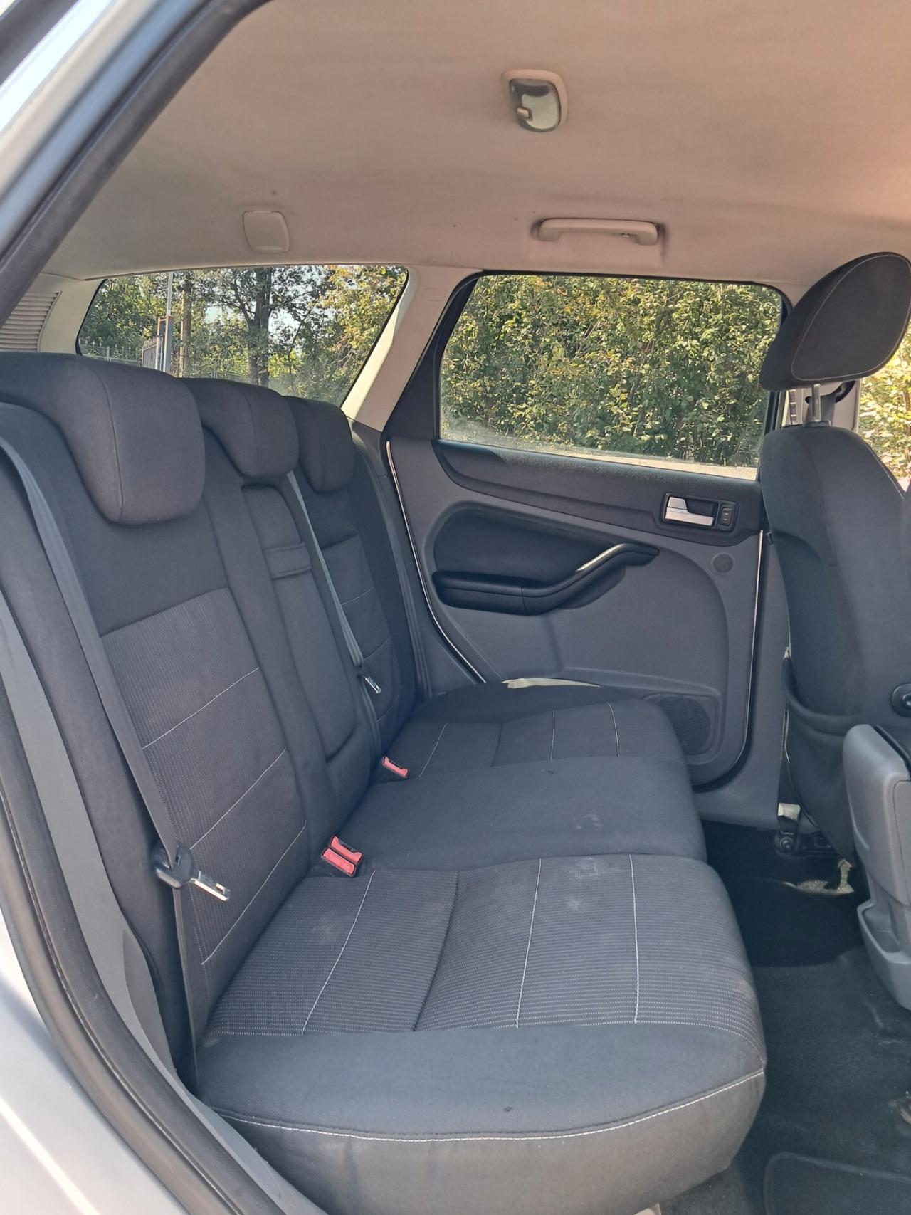 Ford Focus 1.6 TDCi SW Titanium