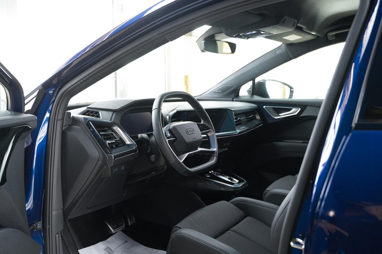 Audi Q4 45 e-tron quattro S line edition