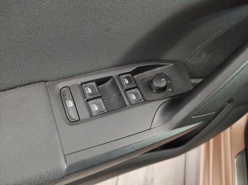 SEAT Ibiza 5ª serie - Ibiza 1.0 EcoTSI 95 CV 5 porte XCELLENCE