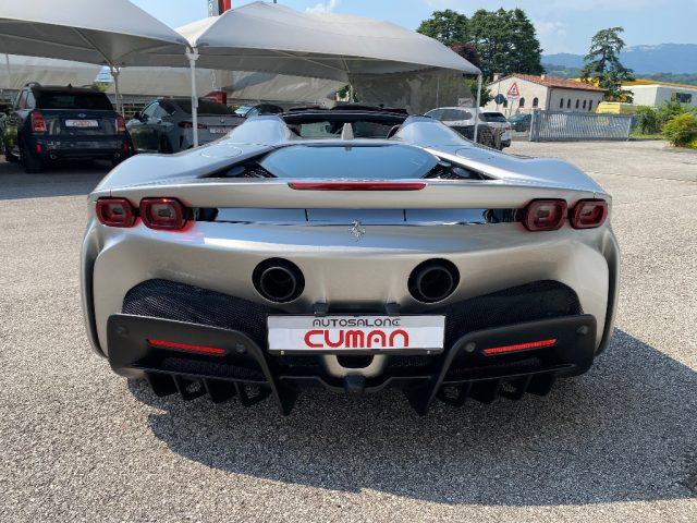 FERRARI SF90 Spider