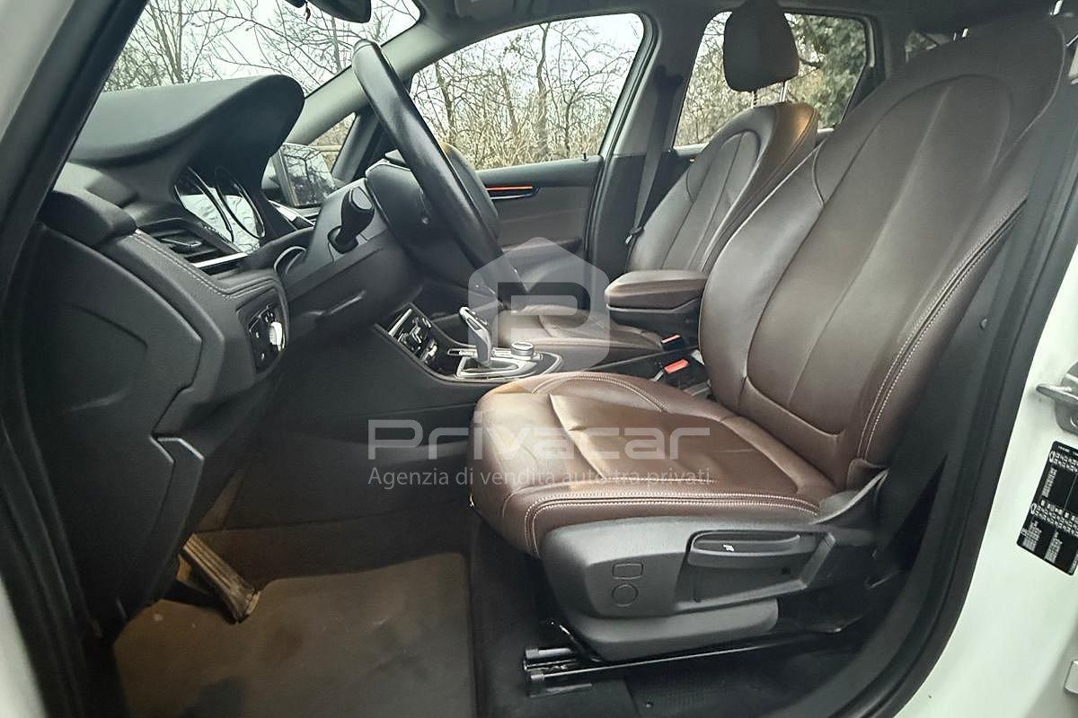 BMW 218d Active Tourer Luxury