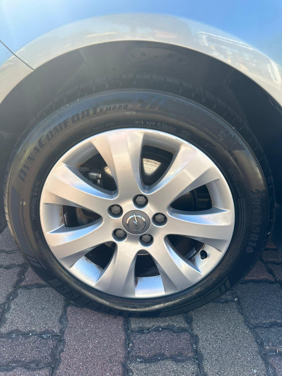 Opel Meriva 1.4 gpl 2010 NEOPATENTATI