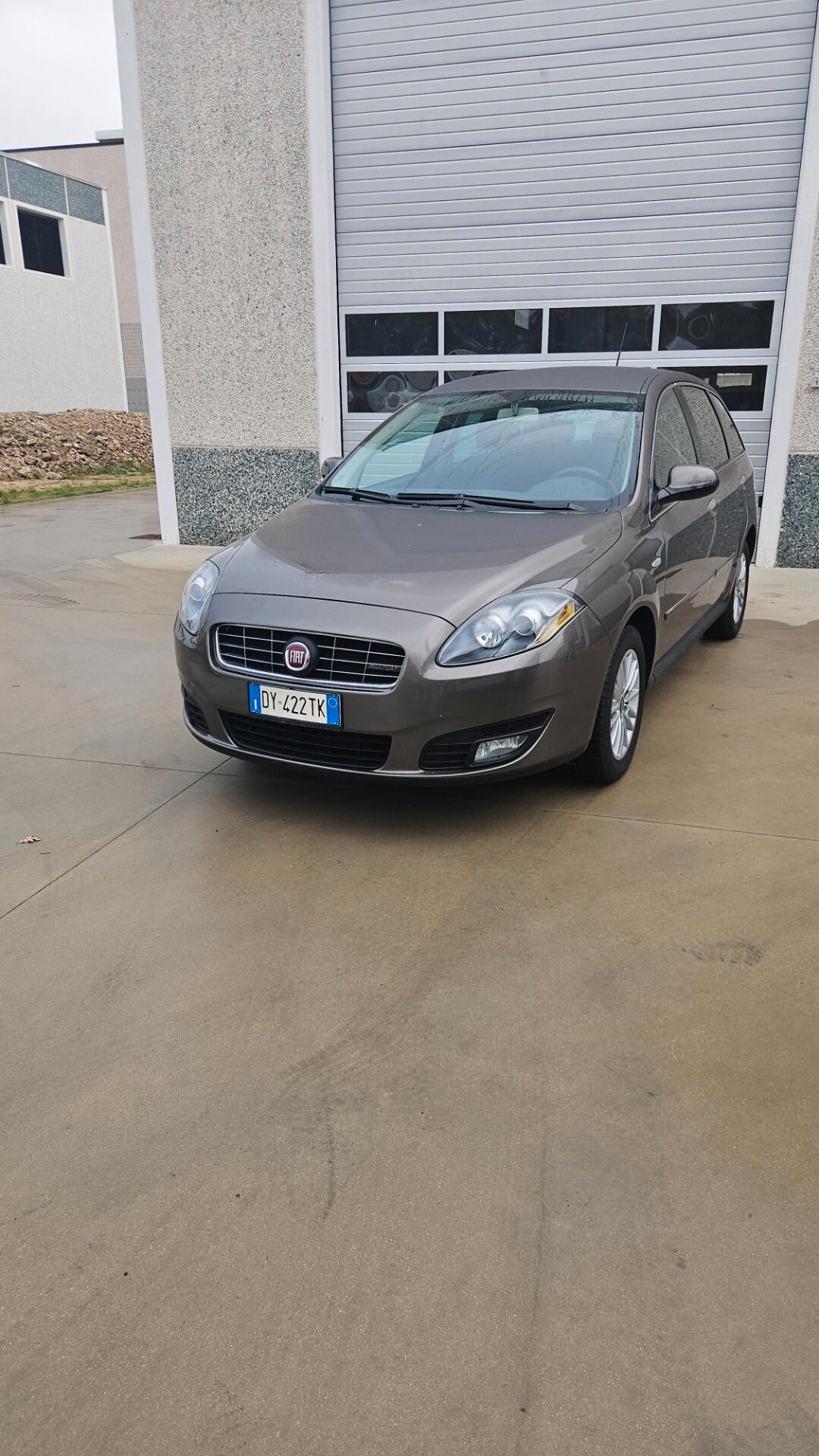 Fiat Croma 1.9 Multijet Emotion