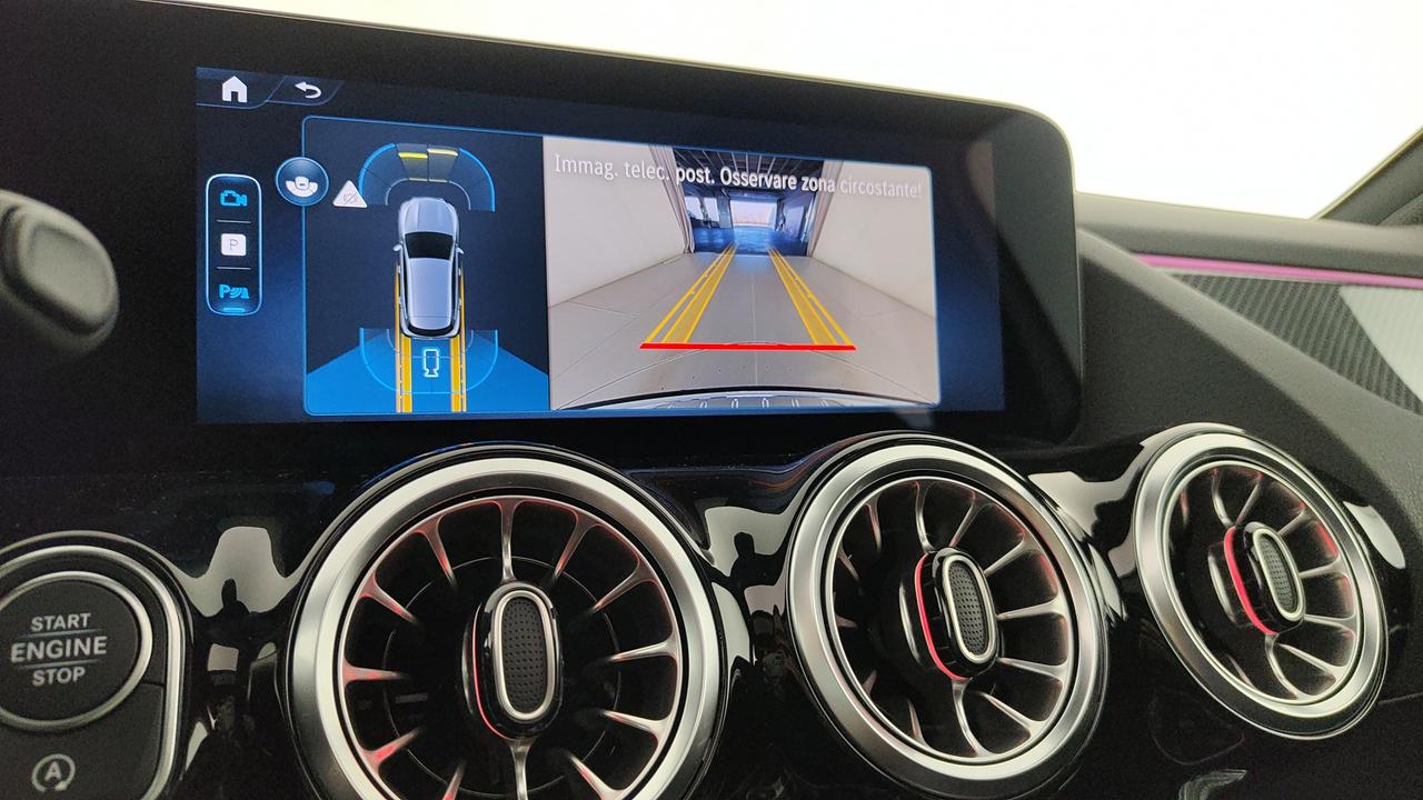 Mercedes-Benz GLA 200 d Automatic 4MATIC