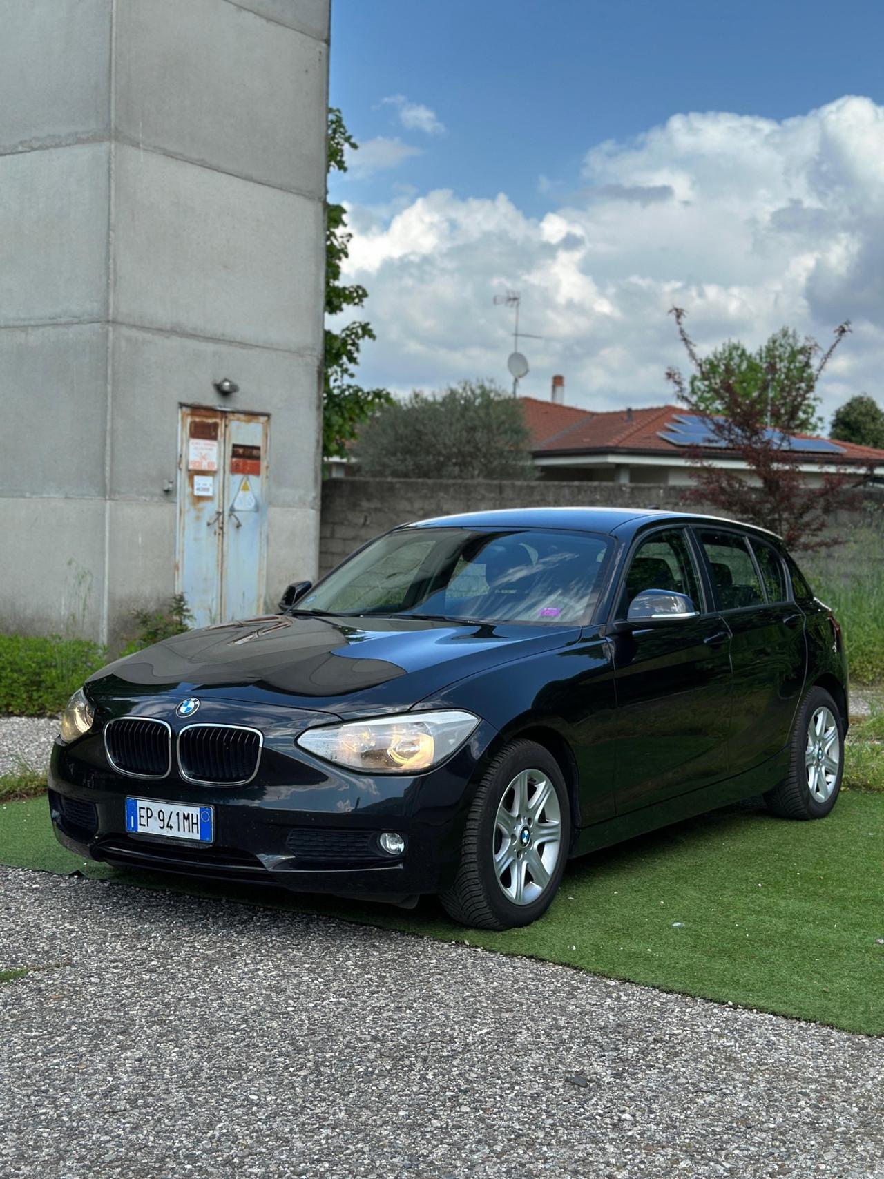 Bmw 118 118d 5p. Msport