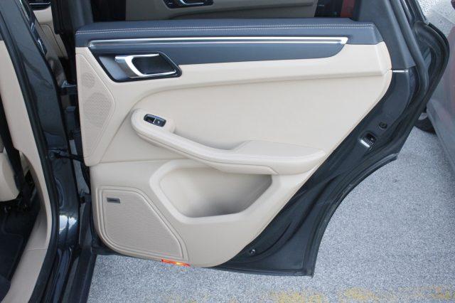 PORSCHE Macan 2.0 TETTO/PELLE 265CV