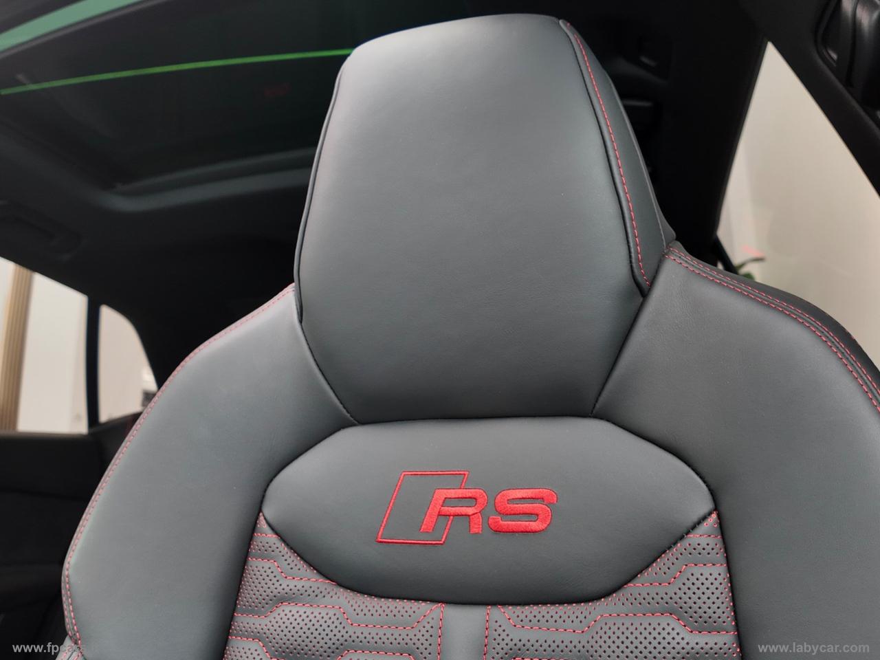 AUDI RS Q8 TFSI V8 quattro tiptr. Performance