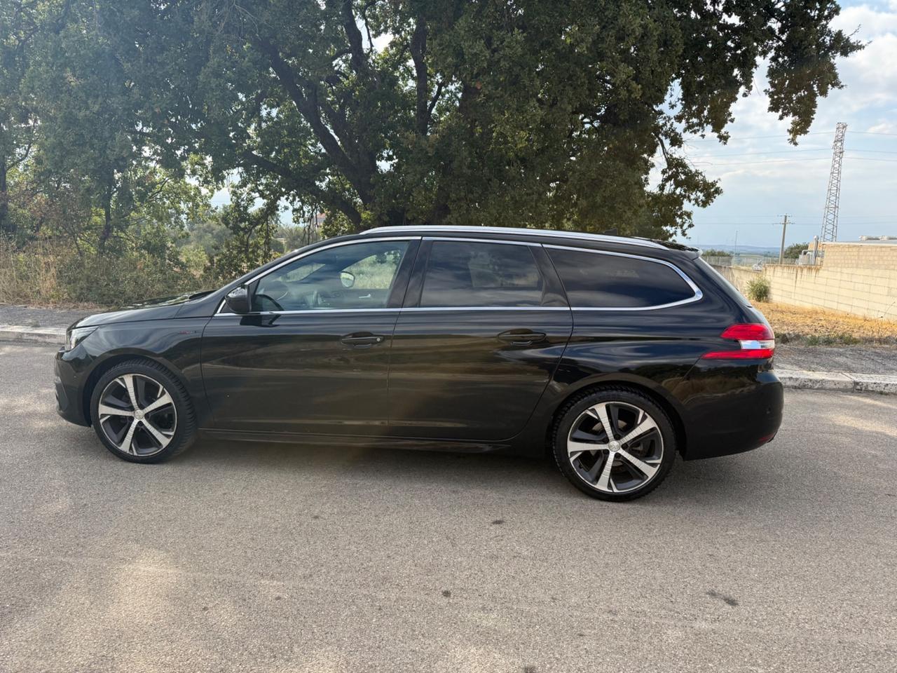 Peugeot 308 BlueHDi 120 S&S EAT6 SW GT Line