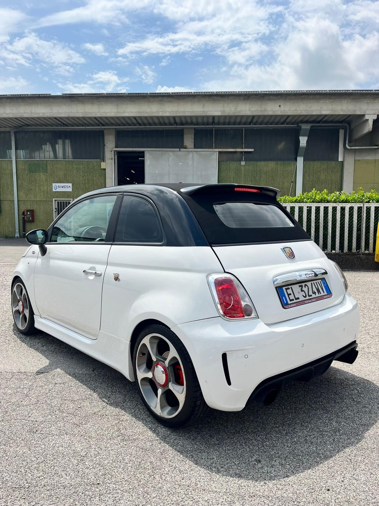 Abarth 500 C 1.4 Turbo T-Jet MTA Bicolore