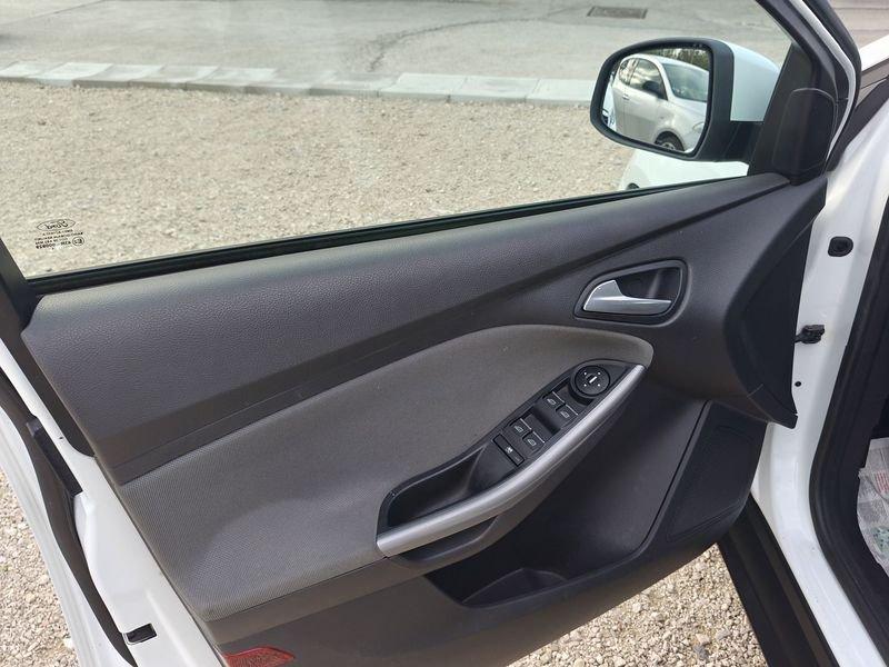 Ford Focus Focus 1.6 TDCi 115 CV LEGGI